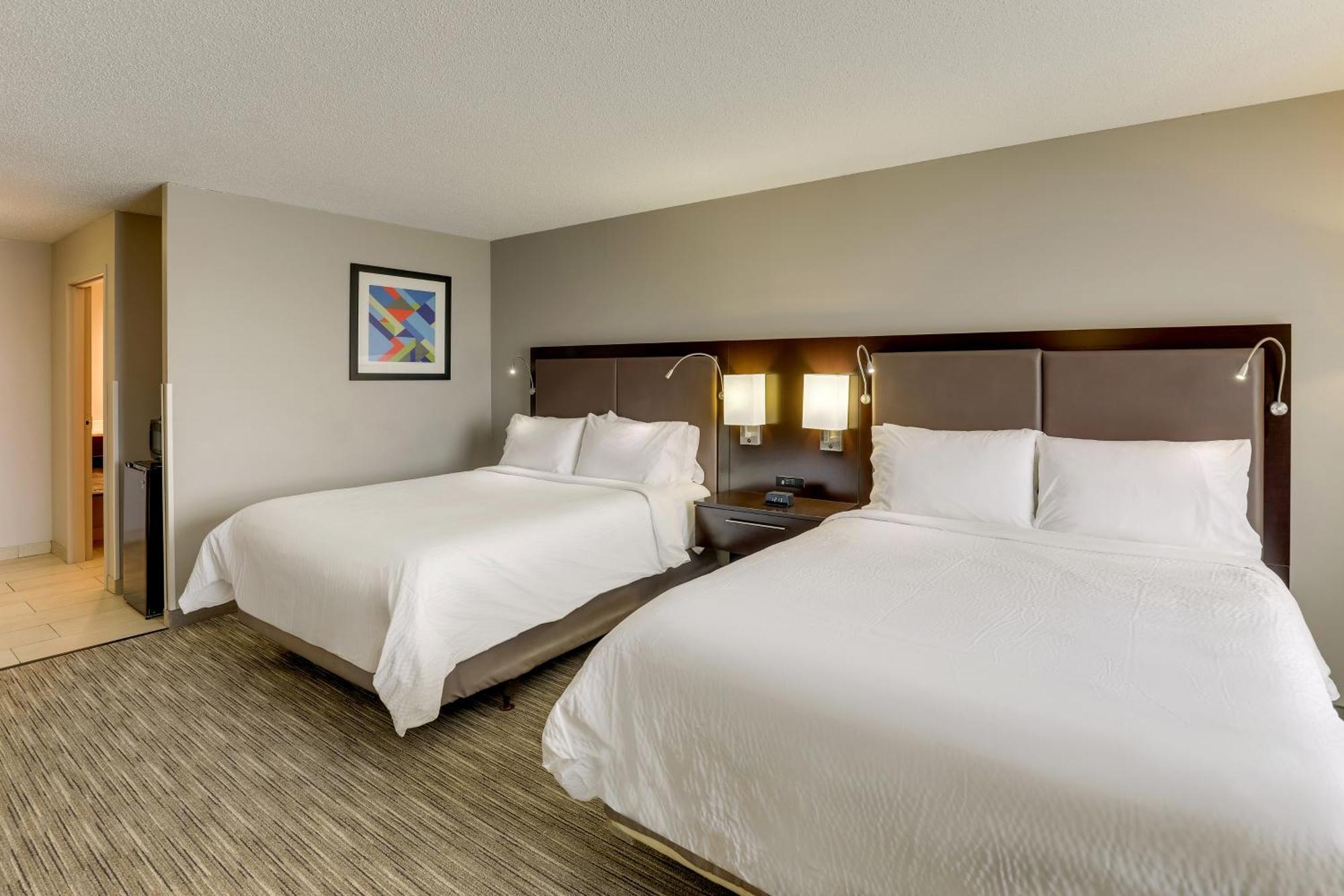Express & Bryan-montpelier By Ihg Hotel